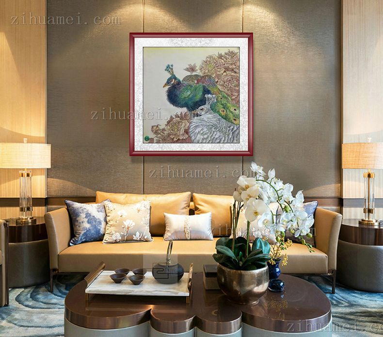 写实工笔孔雀图精品国画花鸟国画