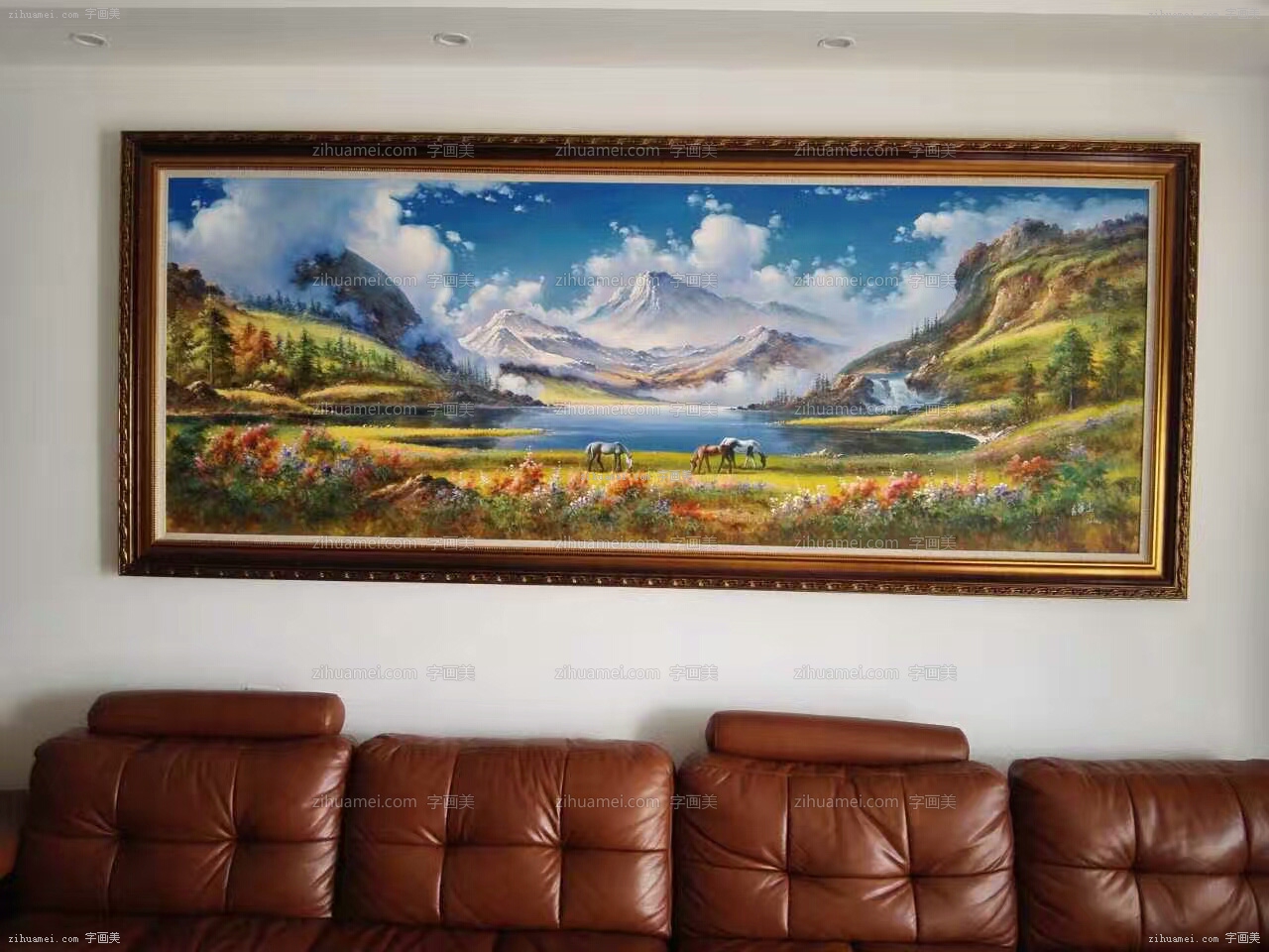 客厅油画