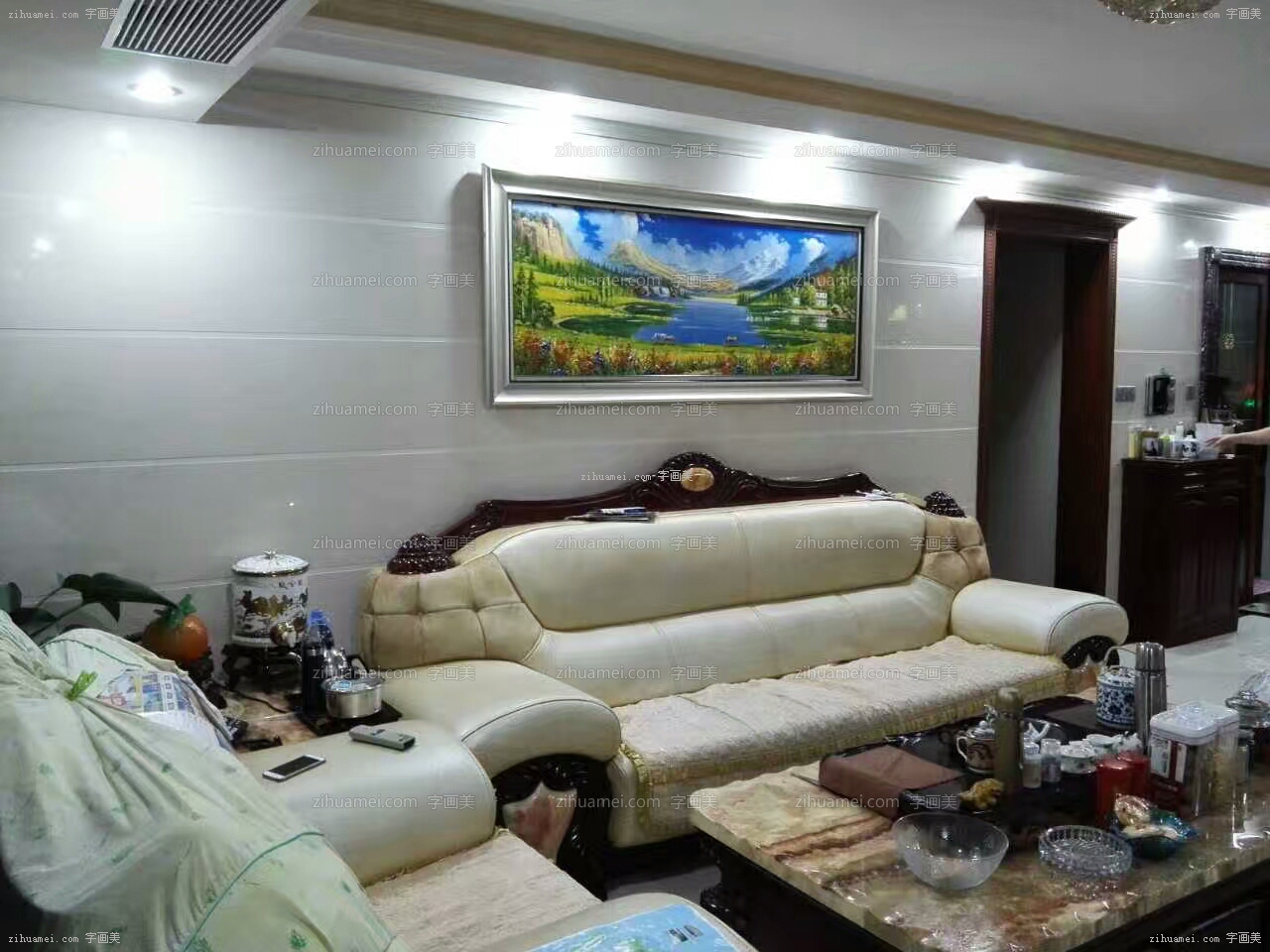 客厅挂画